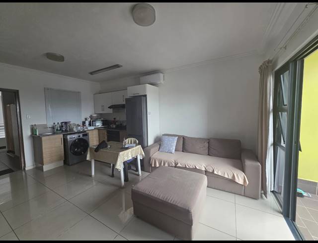 2 BEDROOM APARTMENT FOR SALE IN UMHLANGA RIDGE